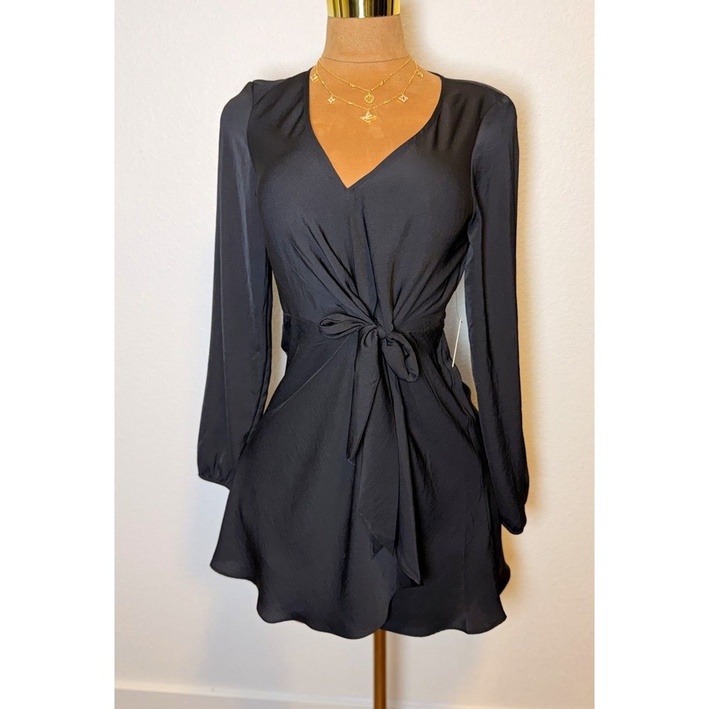 Express Black V-Neck Long Puff Sleeve Tie Belted Romper Womens S